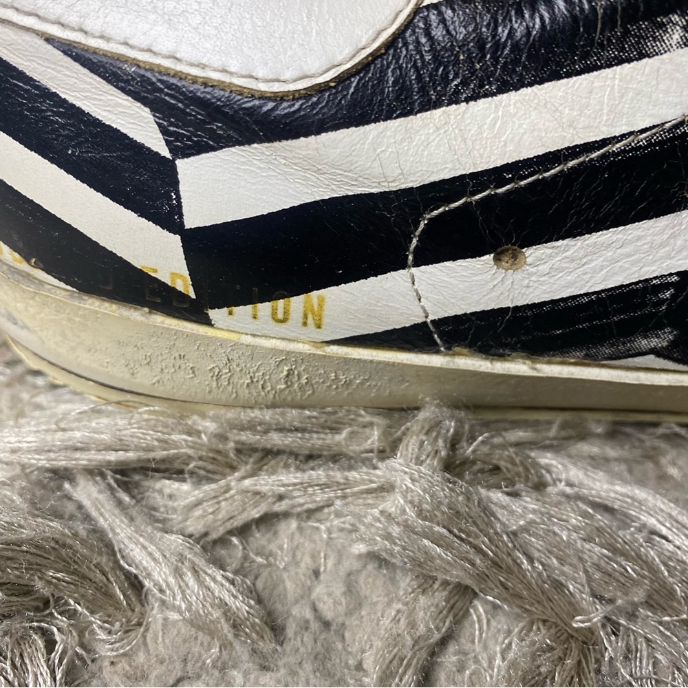 GOLDEN GOOSE LIMITED EDITION BLACK STAR SUPERSTAR SNEAKERS men size 9 - Picture 5 of 15